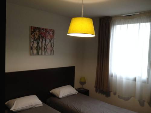 Imagen de la habitación del Hotel All Suites Besançon. Foto 7