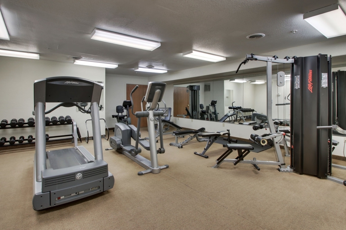 Imagen de los interiores del Hotel All Towne Suites. Foto 16