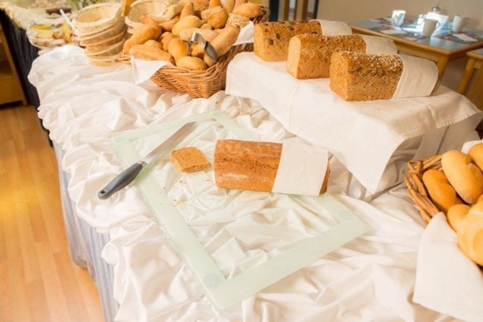 Imagen del bar/restaurante del Hotel All you Need Vienna 2. Foto 8