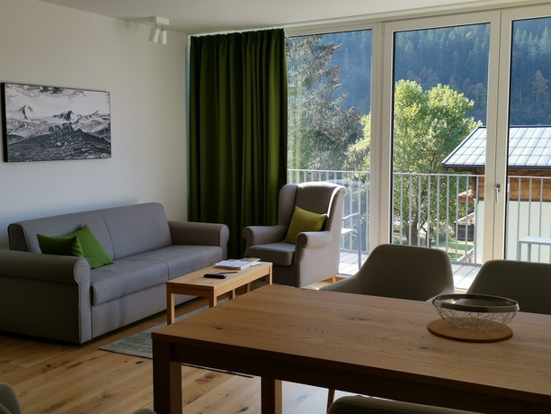 Imagen de la habitación del Hotel All-Suite Resort &Ouml;tztal. Foto 8