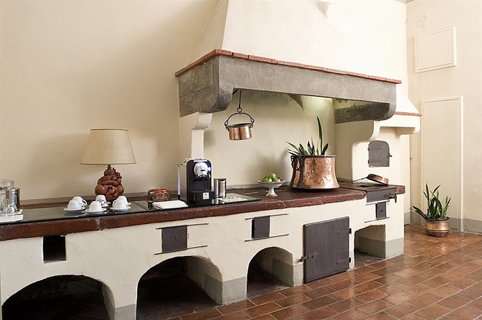 Imagen de los interiores del Hotel All-Suites Palazzo Magnani Feroni. Foto 10