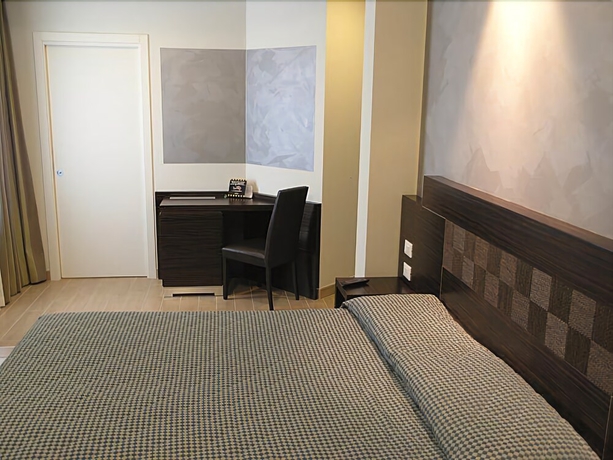 Imagen de la habitación del Hotel Alla Bianca. Foto 8