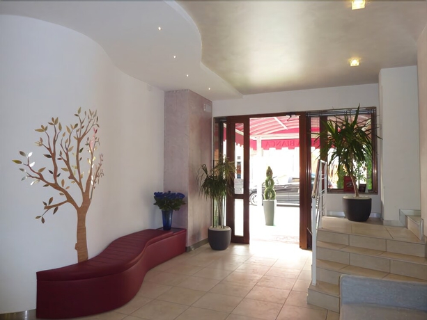 Imagen de los interiores del Hotel Alla Bianca. Foto 17