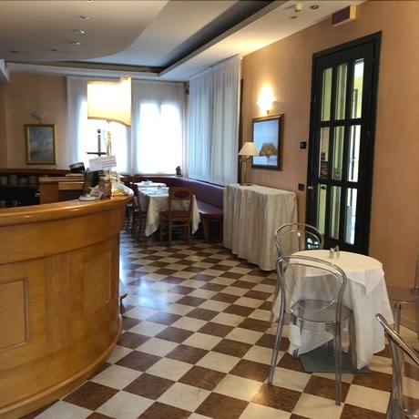 Imagen de los interiores del Hotel Alla Busa. Foto 17