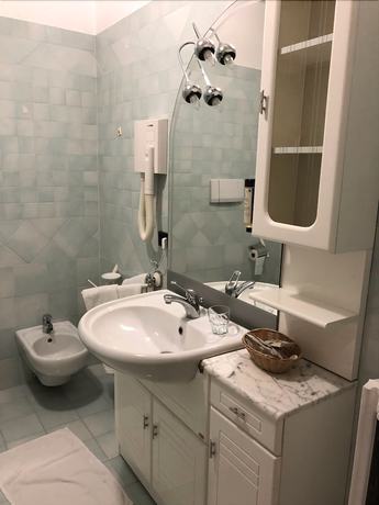 Imagen de la habitación del Hotel Alla Busa. Foto 13