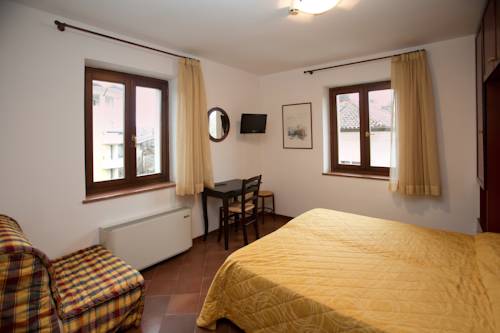 Imagen de la habitación del Hotel Alla Citt&agrave; Di Trieste. Foto 11