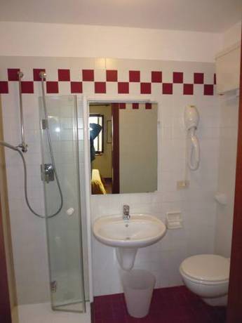 Imagen de la habitación del Hotel Alla Citt&agrave; Di Trieste. Foto 15