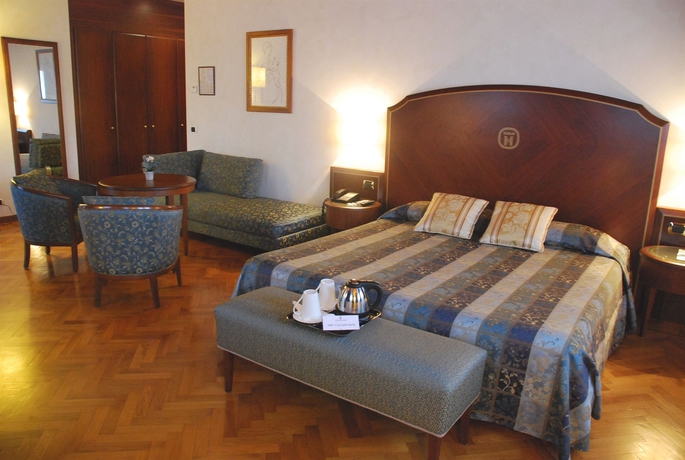 Imagen de la habitación del Hotel Alla Torre, Castelfranco Veneto. Foto 4