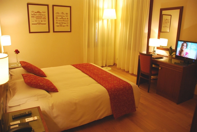 Imagen de la habitación del Hotel Alla Torre, Castelfranco Veneto. Foto 6