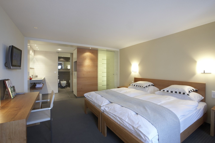 Imagen de la habitación del Hotel Allalin. Foto 7