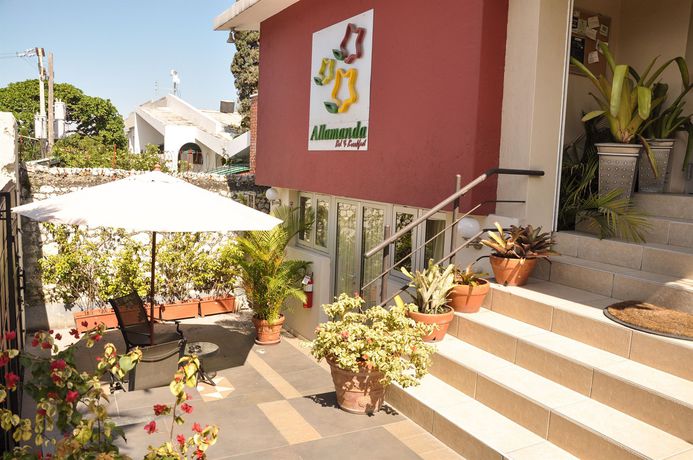 Imagen de los interiores del Hotel Allamanda, P&eacute;tionville. Foto 12