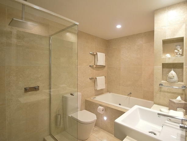 Imagen de la habitación del Hotel Allambi. Foto 11