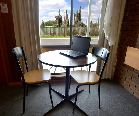 Imagen de la habitación del Hotel Allara Motor Lodge. Foto 18