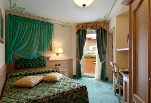 Imagen de la habitación del Hotel Alle Alpi, Someda. Foto 9