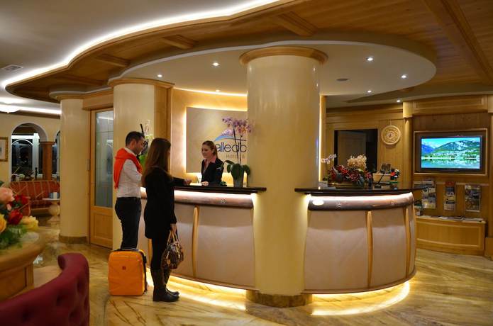 Imagen de los interiores del Hotel Alle Dolomiti Boutique Lake. Foto 19
