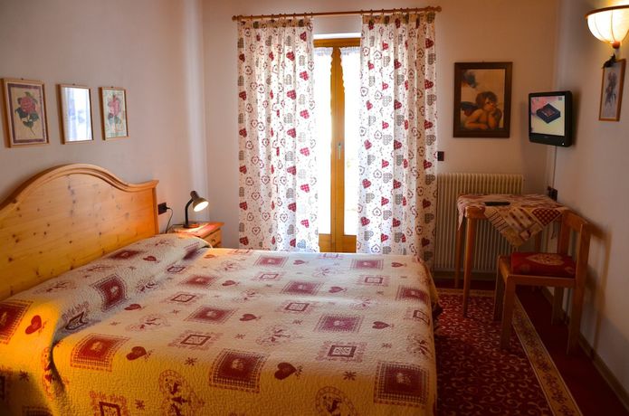 Imagen de la habitación del Hotel Alle Dolomiti Boutique Lake. Foto 15