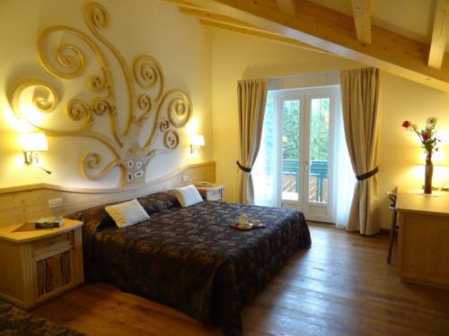 Imagen de la habitación del Hotel Alle Dolomiti. Foto 3