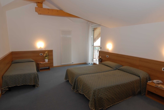 Imagen de la habitación del Hotel Alle Piramidi. Foto 7