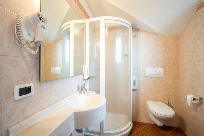 Imagen de la habitación del Hotel Alle Piramidi. Foto 14