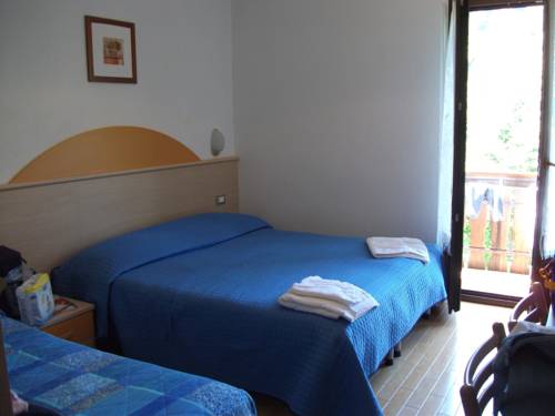 Imagen de la habitación del Hotel Alle Rose. Foto 6