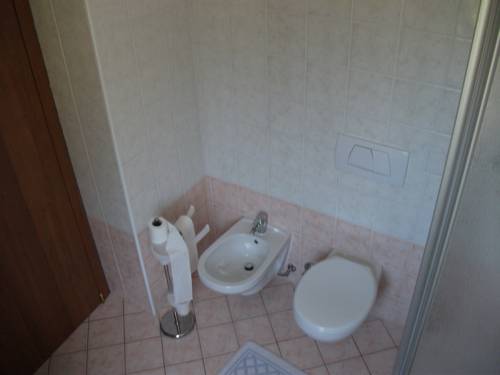 Imagen de la habitación del Hotel Alle Rose. Foto 8