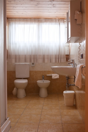 Imagen de la habitación del Hotel Alle Torri. Foto 6