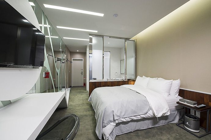 Imagen de la habitación del Hotel Allee. Foto 6