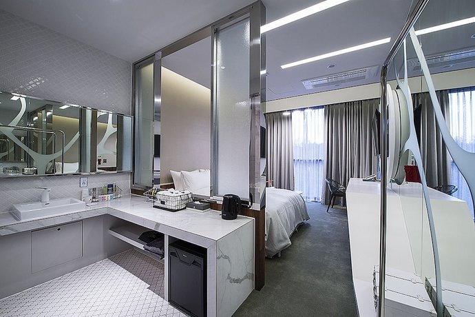 Imagen de la habitación del Hotel Allee. Foto 9