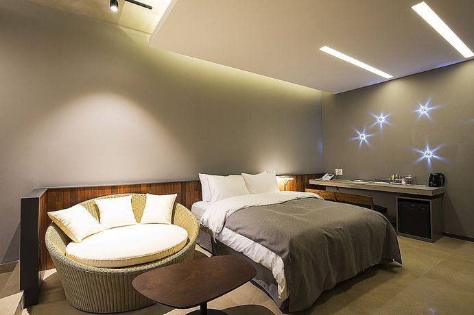 Imagen de la habitación del Hotel Allee. Foto 15