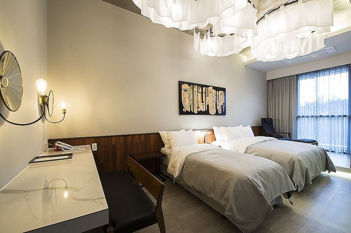 Imagen de la habitación del Hotel Allee. Foto 18