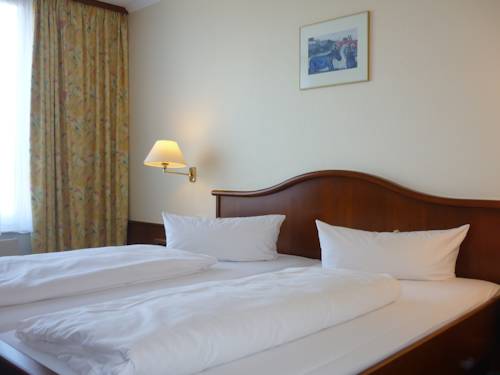 Imagen de la habitación del Hotel Alleehotel Europa. Foto 9