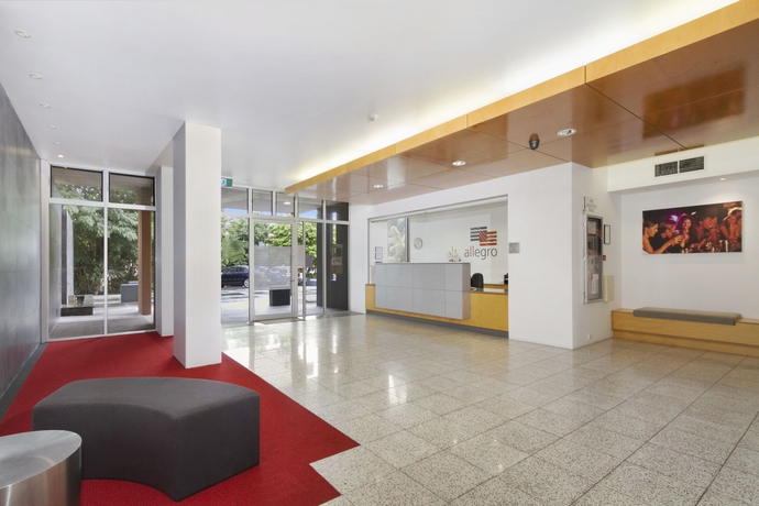Imagen de los interiores del Hotel Allegro Apartments. Foto 11