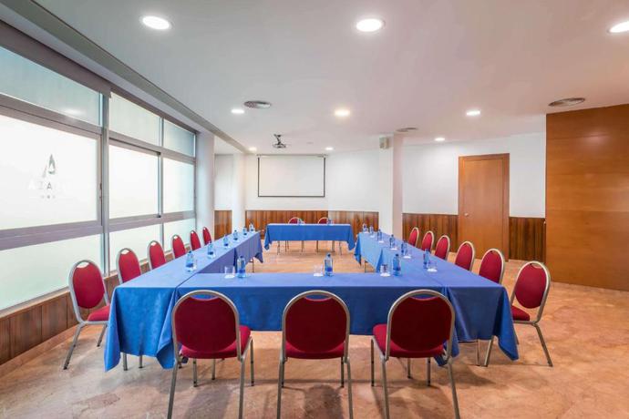 Imagen de los interiores del Hotel Allegro Murcia Azarbe. Foto 12