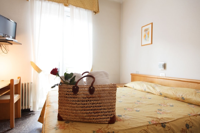 Imagen de la habitación del Hotel Allegroitalia Alassio Rosa. Foto 13