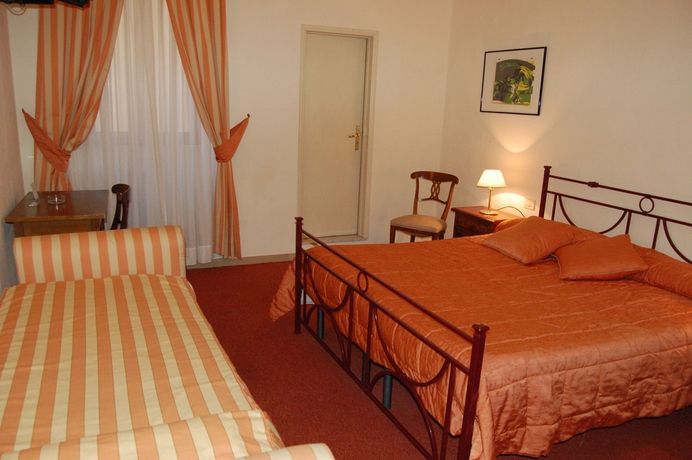 Imagen de la habitación del Hotel Allegroitalia Nazionale Volterra. Foto 12