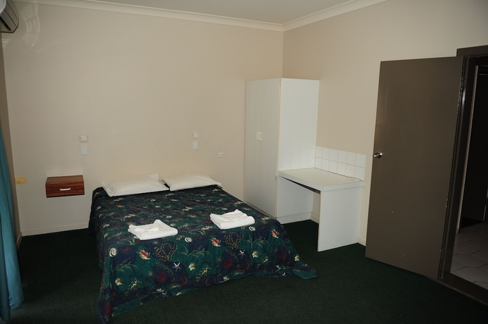Imagen de la habitación del Hotel Allen. Foto 11