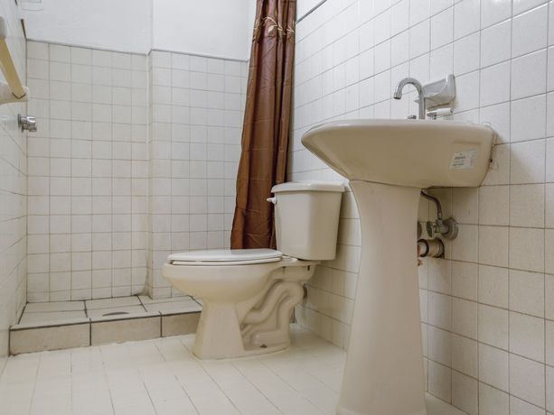 Imagen de la habitación del Hotel Allende 104. Foto 16