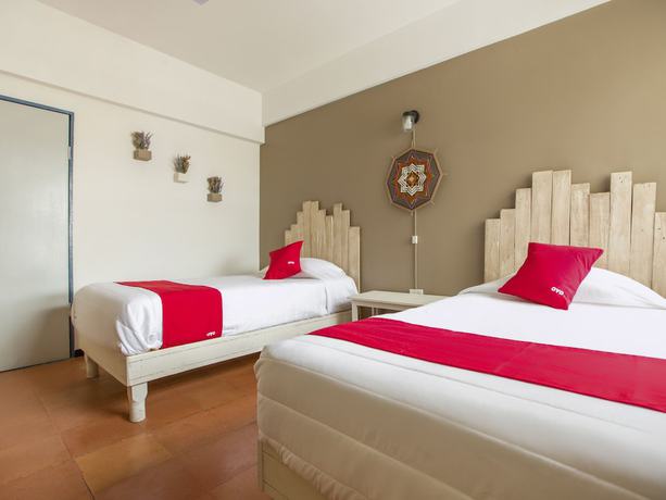 Imagen de la habitación del Hotel Allende 104. Foto 17