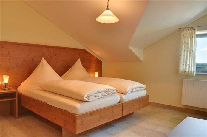 Imagen de la habitación del Hotel Allg&auml;u Elbsee. Foto 8