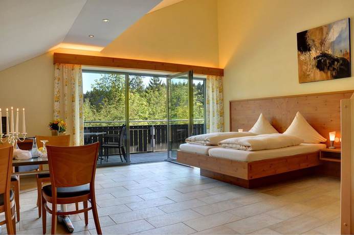 Imagen de la habitación del Hotel Allg&auml;u Elbsee. Foto 11