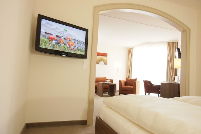 Imagen de la habitación del Hotel Allg&auml;u Resort. Foto 12