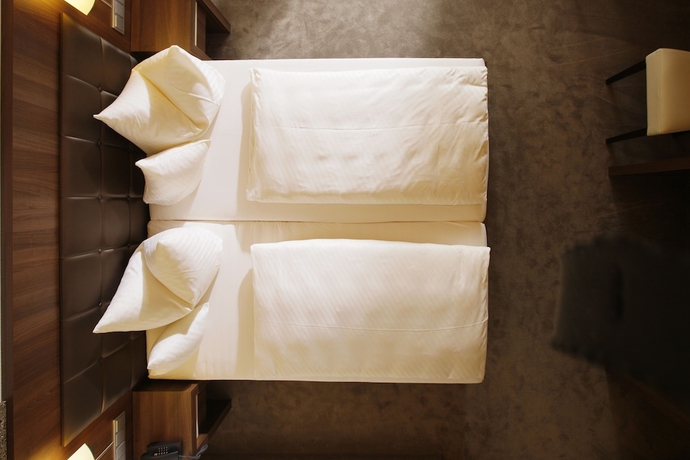 Imagen de la habitación del Hotel Allg&auml;u Resort. Foto 14