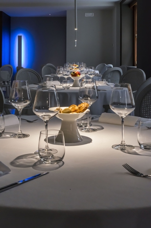 Imagen del bar/restaurante del Hotel Alli Due Buoi Rossi. Foto 7