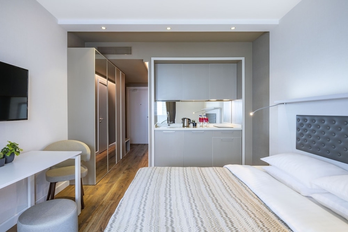 Imagen de la habitación del Hotel Alliance Palace Batumi. Foto 8