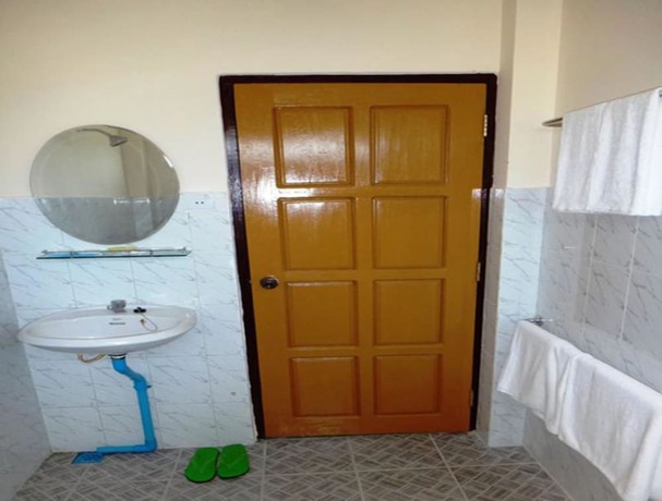 Imagen de la habitación del Hotel Alliance Resort. Foto 9