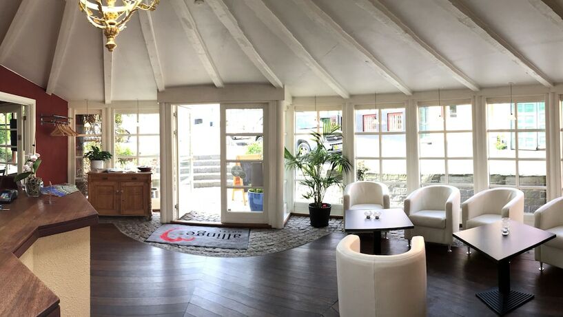 Imagen de los interiores del Hotel Allinge. Foto 36