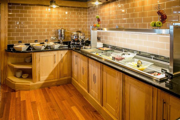 Imagen del bar/restaurante del Hotel Allingham Arms. Foto 4