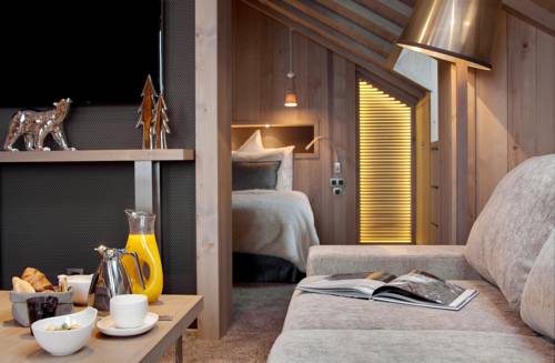 Imagen de la habitación del Hotel Allodis. Foto 9