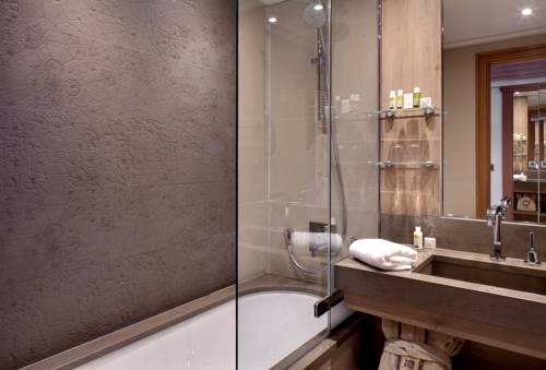 Imagen de la habitación del Hotel Allodis. Foto 12