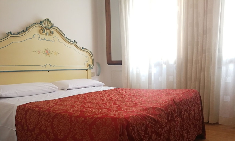 Imagen de la habitación del Hotel Alloggi Gerotto Calderan. Foto 2